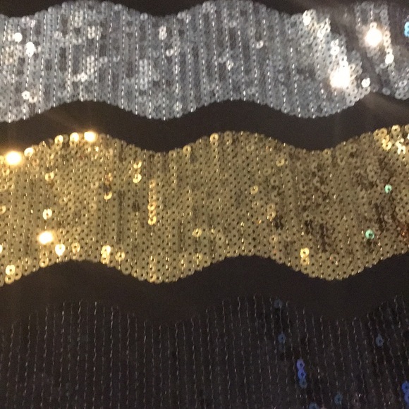 donating sequin chevron fall time top - Picture 3 of 3